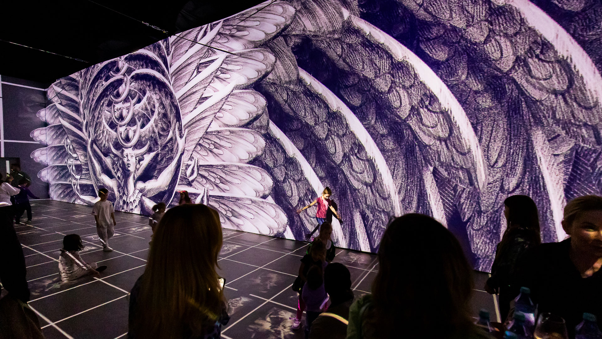 Show 5 image